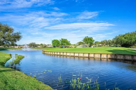 9 Stratford Drive Boynton Beach FL 33436