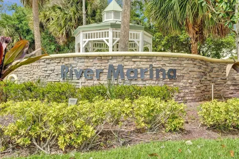 2997 Sw Porpoise Circle Stuart FL 34997