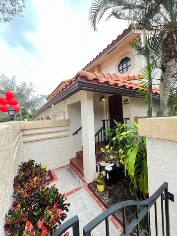 7895 La Mirada Drive Boca Raton FL 33433