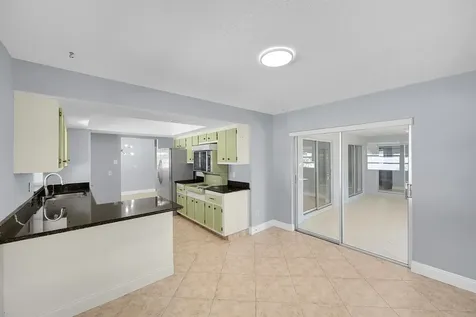 9174 Sw 2nd Street Boca Raton FL 33428