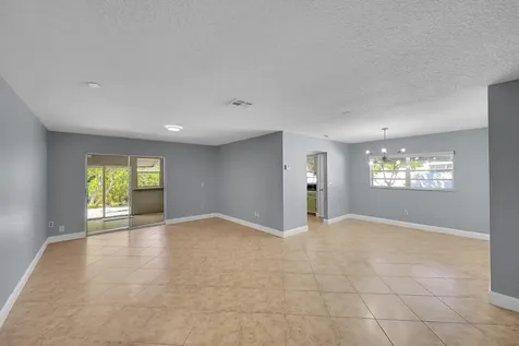9174 Sw 2nd Street Boca Raton FL 33428