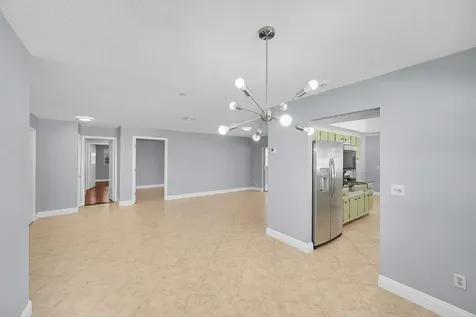 9174 Sw 2nd Street Boca Raton FL 33428