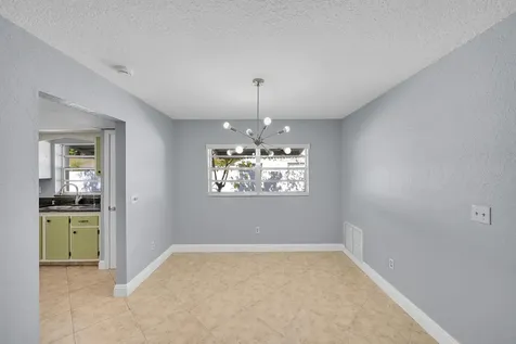 9174 Sw 2nd Street Boca Raton FL 33428