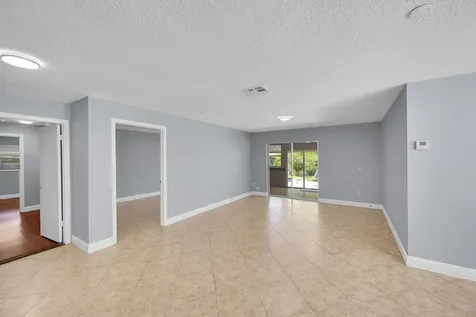 9174 Sw 2nd Street Boca Raton FL 33428