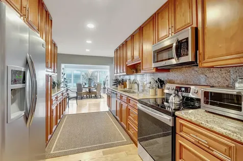 22015 Colony Drive Boca Raton FL 33433