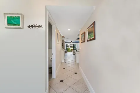 700 Ne 20th Lane Boynton Beach FL 33435