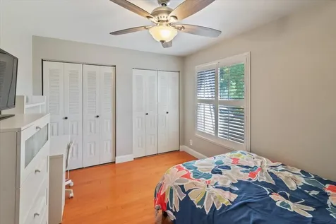 7585 Courtyard Run Boca Raton FL 33433