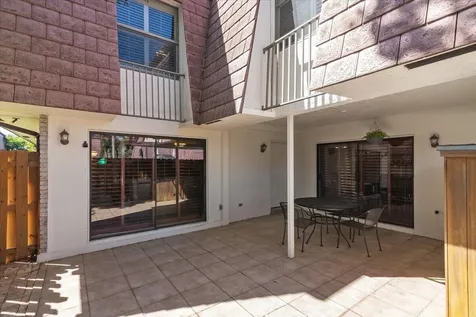 7585 Courtyard Run Boca Raton FL 33433