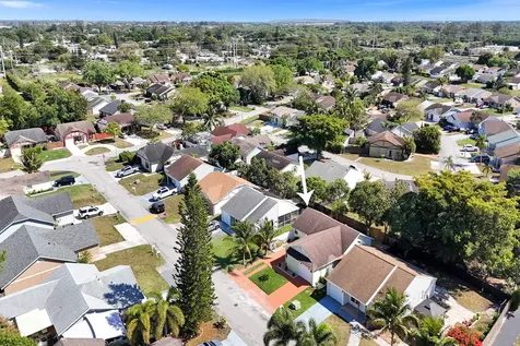 11148 Goss Lane Boca Raton FL 33428