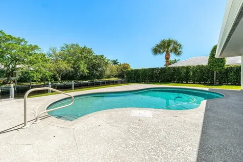976 Sw Mulberry Way Boca Raton FL 33486