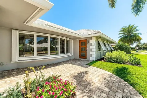 976 Sw Mulberry Way Boca Raton FL 33486