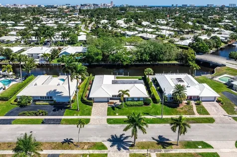 976 Sw Mulberry Way Boca Raton FL 33486