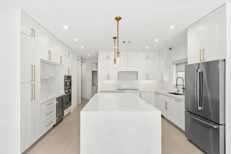 17033 Newport Club Drive Boca Raton FL 33496