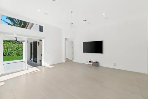 17033 Newport Club Drive Boca Raton FL 33496