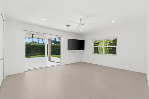 17033 Newport Club Drive Boca Raton FL 33496