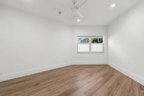 17033 Newport Club Drive Boca Raton FL 33496