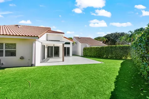 17033 Newport Club Drive Boca Raton FL 33496