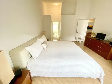 8232 Via Di Veneto Boca Raton FL 33496
