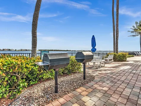 2700 N Federal Highway Boynton Beach FL 33435