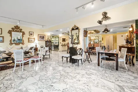 150 Bradley Place Palm Beach FL 33480