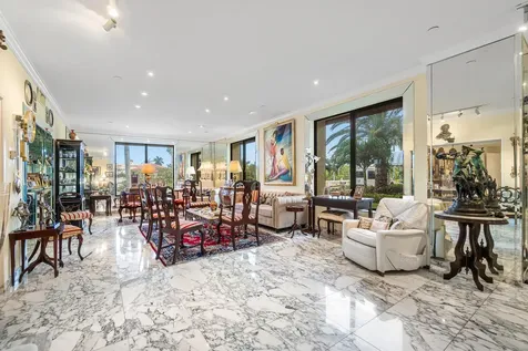 150 Bradley Place Palm Beach FL 33480