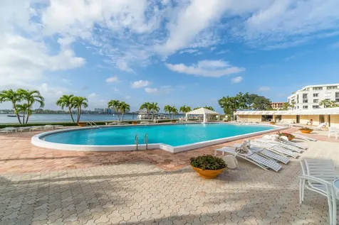 150 Bradley Place Palm Beach FL 33480