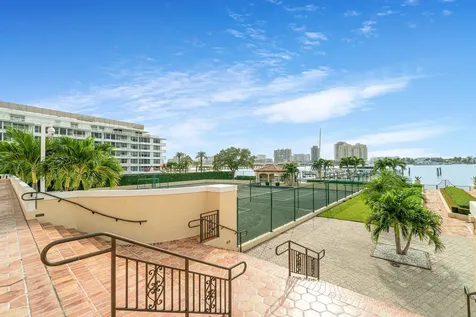 150 Bradley Place Palm Beach FL 33480