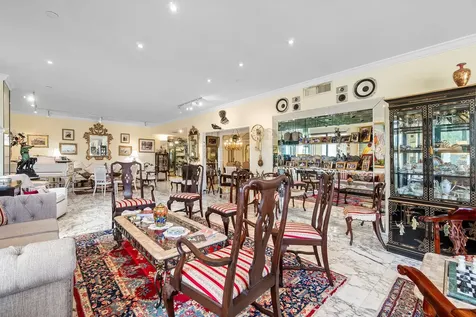 150 Bradley Place Palm Beach FL 33480