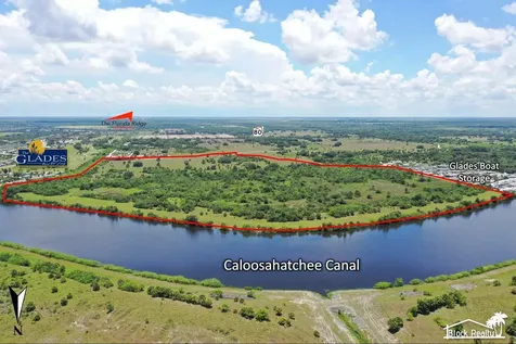 000 Andreachi Road Moore Haven FL 33471