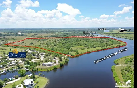 000 Andreachi Road Moore Haven FL 33471