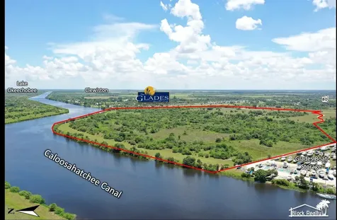 000 Andreachi Road Moore Haven FL 33471