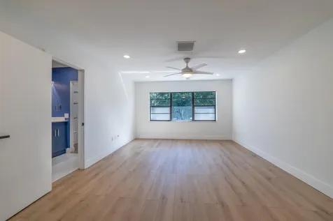 21864 Arriba Real Boca Raton FL 33433