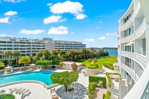 2760 S Ocean Boulevard Palm Beach FL 33480