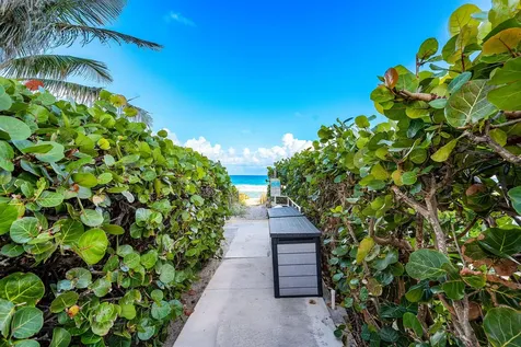2760 S Ocean Boulevard Palm Beach FL 33480