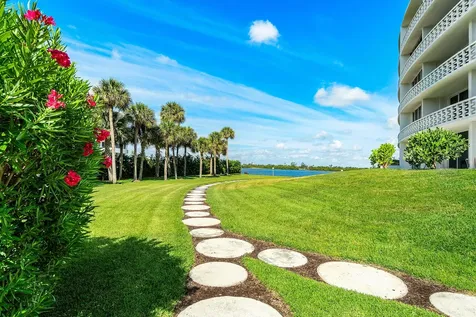 2760 S Ocean Boulevard Palm Beach FL 33480