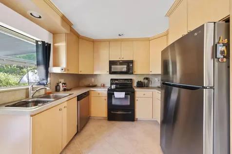 411 Sw 2nd Street Boca Raton FL 33432