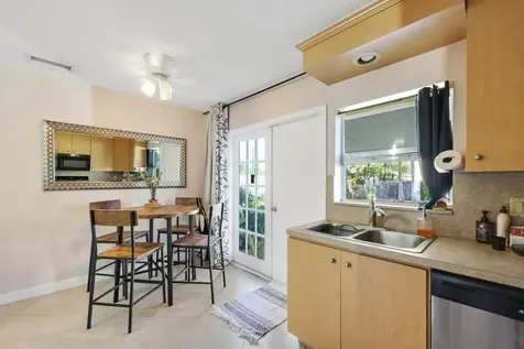 411 Sw 2nd Street Boca Raton FL 33432