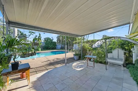 411 Sw 2nd Street Boca Raton FL 33432