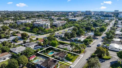 411 Sw 2nd Street Boca Raton FL 33432
