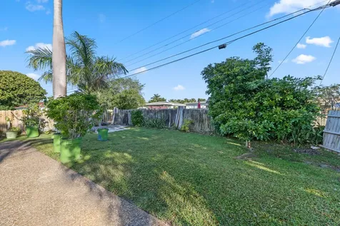 411 Sw 2nd Street Boca Raton FL 33432