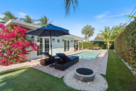 370 Ne 32nd Street Boca Raton FL 33431