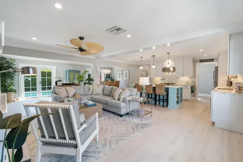 370 Ne 32nd Street Boca Raton FL 33431
