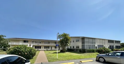 412 Chatham T West Palm Beach FL 33417