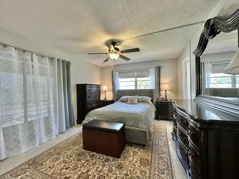 412 Chatham T West Palm Beach FL 33417