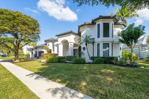 21384 Greenwood Court Boca Raton FL 33433