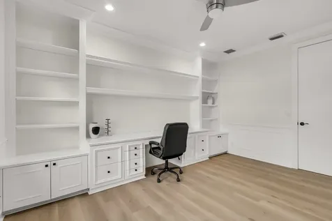 21384 Greenwood Court Boca Raton FL 33433