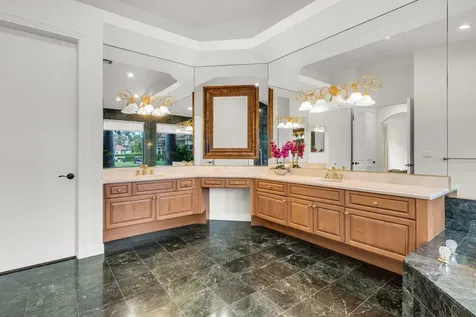 21384 Greenwood Court Boca Raton FL 33433