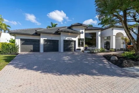 21384 Greenwood Court Boca Raton FL 33433