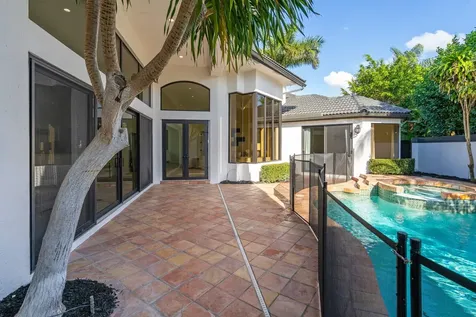 21384 Greenwood Court Boca Raton FL 33433