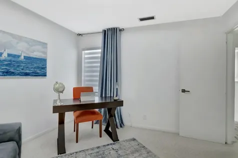 6853 Barbarossa Street Boca Raton FL 33433